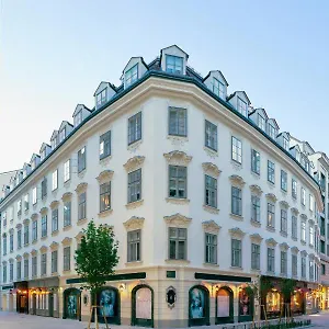 The Leo Grand Vienne