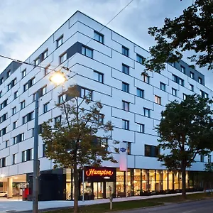 Hampton By Hilton Messe Vienne