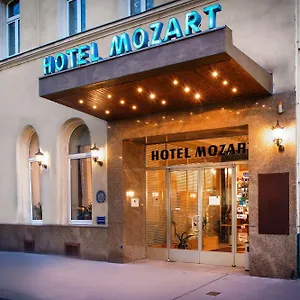 3* Otel Mozart