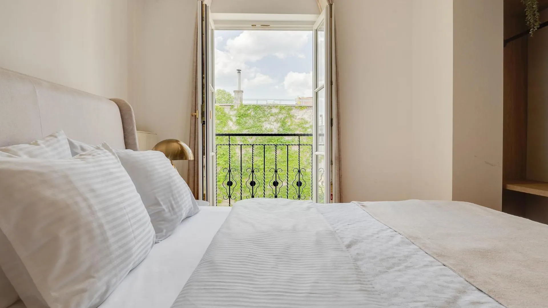 Atik Hotel Vienna 0*,  Austria
